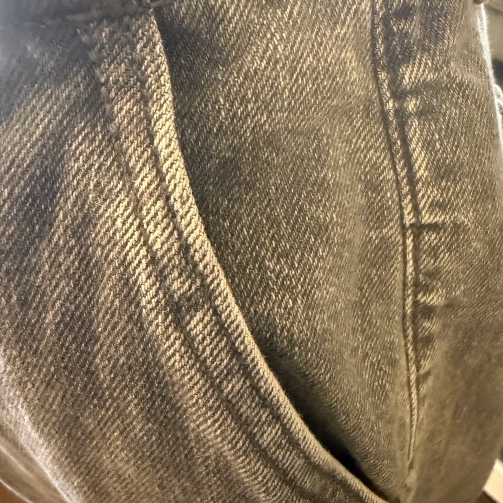 Universal Thread Charcoal Denim Jeans - Picture 4 of 6